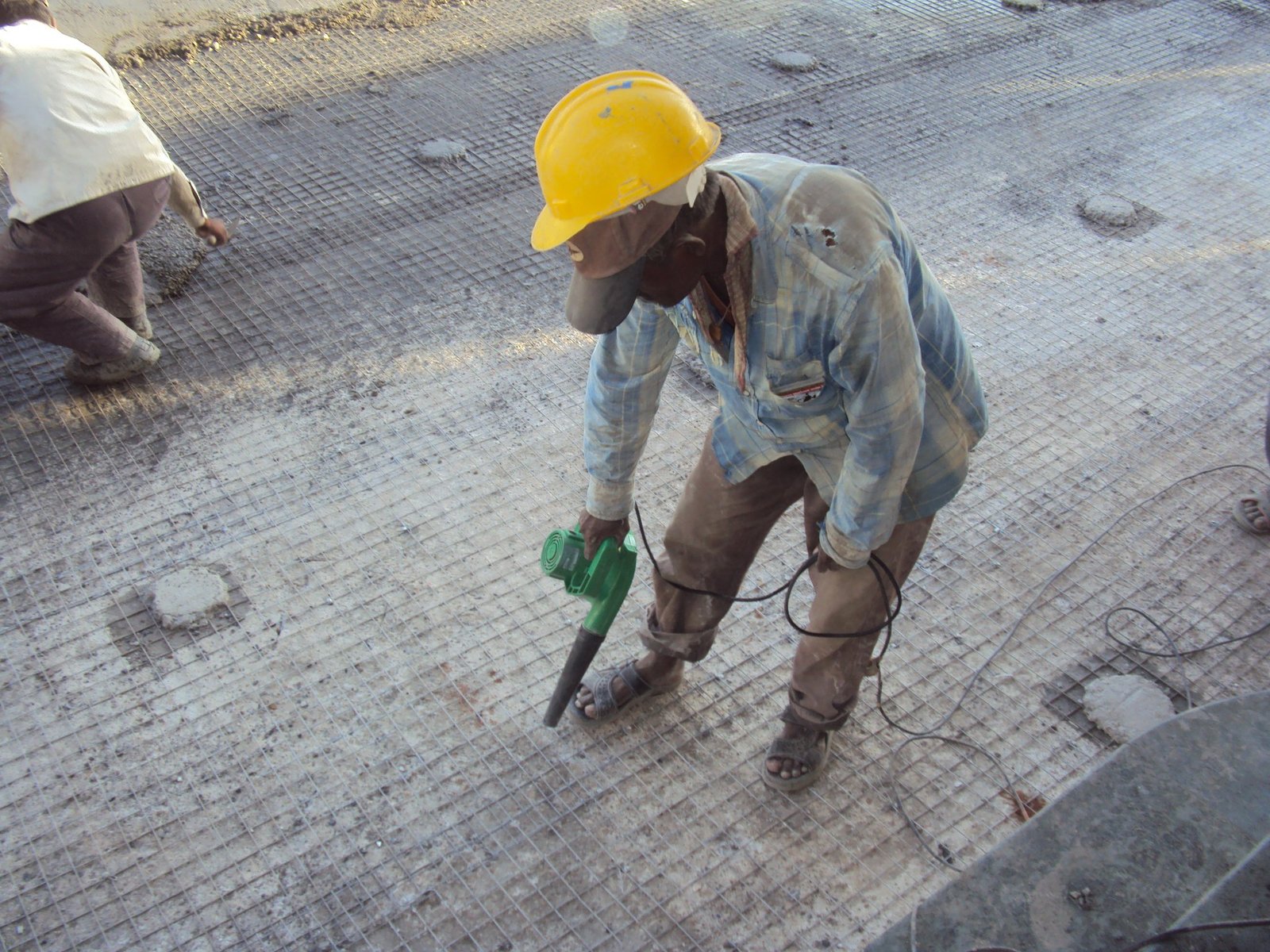 Fixing Weldmesh Jali After Cleaning